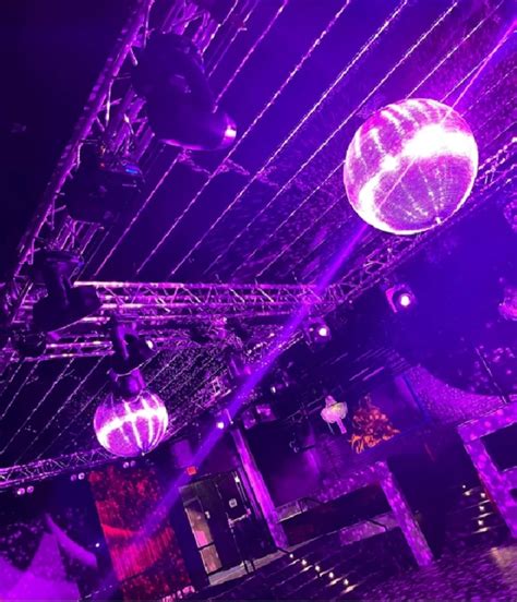 18+ gay bar buffalo