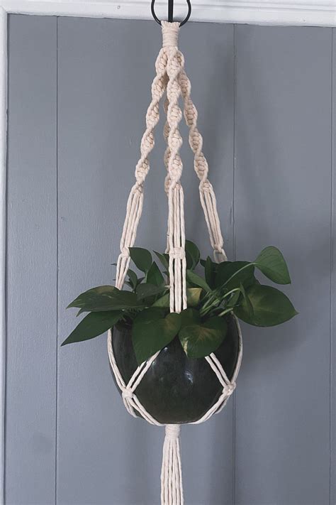 18 DIY Macramé Plant Hanger Patterns Guide Patterns