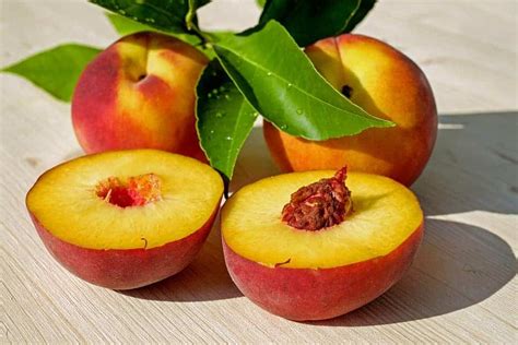 18 Interesting Facts About Peaches And Health Benefits