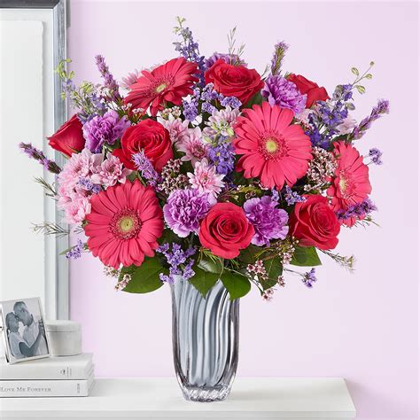 1800 flowrrs. 1-800-Flowers Coupon: $10 Off on Flowers and Gift Orders of $59.99+ Add a dash of love to your special moments with 1800flowers.com. Enjoy a delightful discount of $10 on your orders of flowers and gifts priced at $59.99 or more. 