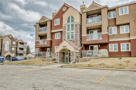 1814 S Edenwold Hts NW #1814, Calgary, AB T3A 3T5 Zillow