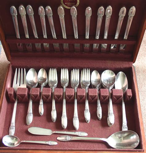 Silver Plate Rogers. Subscribe to RSS. Vintage 1847 Rogers Bros First Love 60pc Silverware Set, Service for 8. Mar 20, .... 