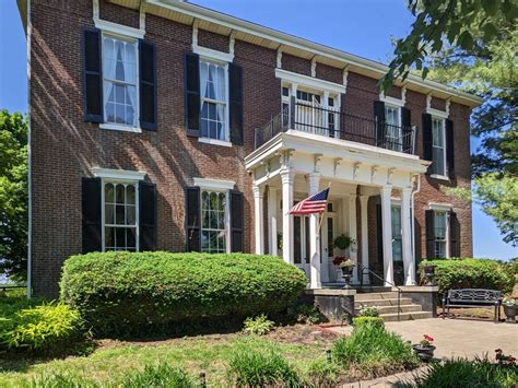 1851 Historic Maple Hill Manor Bed and Breakfast, Springfield, Kentucky …