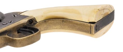 1861 navy grips.  Notre s&eacute;lection propose des pi&egrave;ces uniques avec des silhouettes, d...