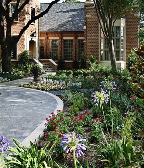 19 Best Houston Landscaping Services Expertise.com