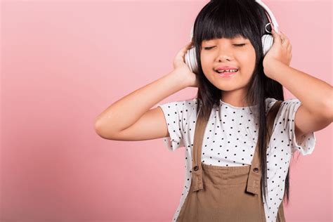 19 Best Spanish Songs for Kids To Encourage Learning