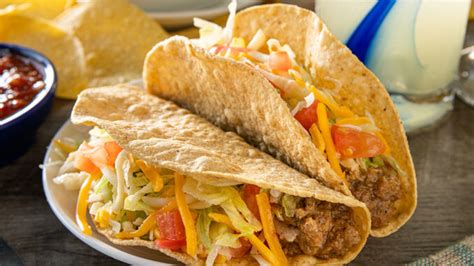 19 tasty deals and freebies for National Taco Day