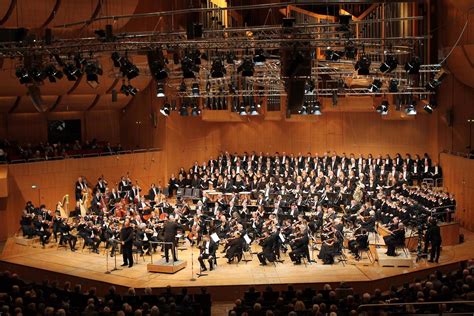 19-29 Jahre - Die Münchner Philharmoniker