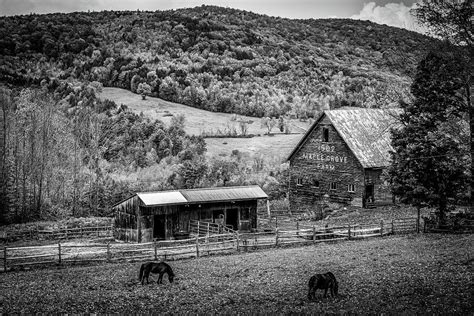 1902 Maple Grove Farm in Pomfret VT Photograph by Jeff Folger Fine