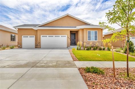 1914 Cuchara Dr, Pueblo, CO 81001 MLS# 206685 Redfin