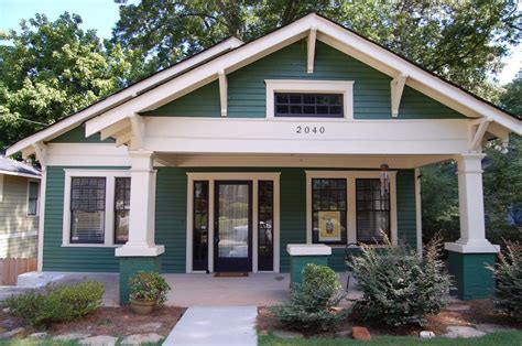 1920s craftsman house colors. 1920s craftsman style bungalow house is white with gray trim and black window trim. Want to paint side entry door a color-turquoise, eggplant, or burgundy? Other suggestions? 