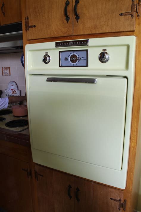 The use of the microwave oven has virtually eliminated dem