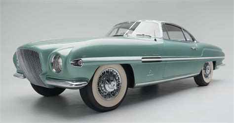 1954 Plymouth Explorer: The Futuristic Dream Car That Captivated the World