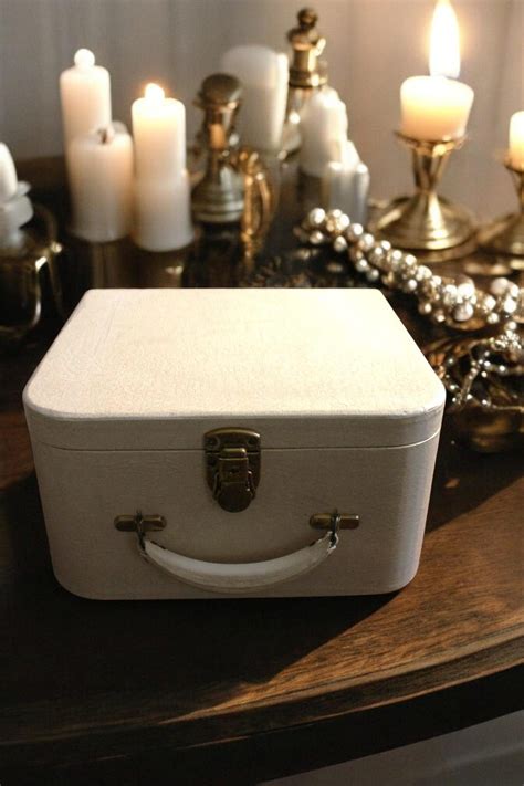 1960s Vanity Case - Etsy UK - muktibox.com