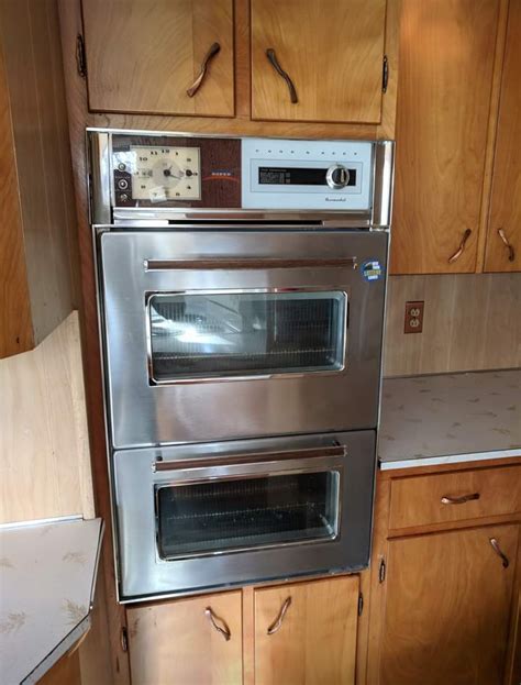 1960s wall oven. Dec 18, 2021 · BTW. It looks to be considerably newer than 1963. It's parts list is dated Dec.1979 and the serial number says it could have been made April of 1974 or as late as April of 1986. My guess is the later. When you get the original element out, there may be a date code for it stamped into the element's mounting plate. Dan O. 