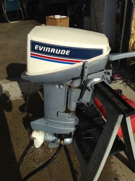 1961 18 hp evinrude outboard engine manual. - As me siento yo spanish edition.