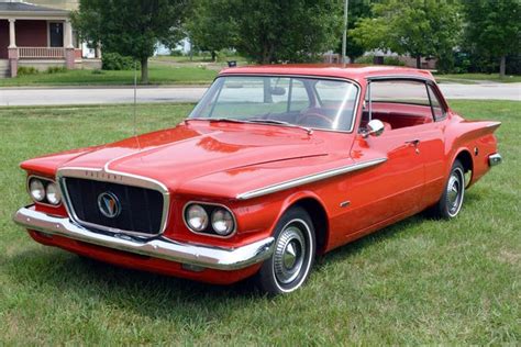 1962 Plymouth Valiant Signet 200 Coupe 3-Speed - classic