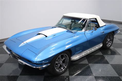 Dec 20, 2021 ... A classic beauty in silver-blue. This 1967 Corvette is powered by a new GM LS3 V8 rated at 540hp engine and backed by a 4L70E automatic ...