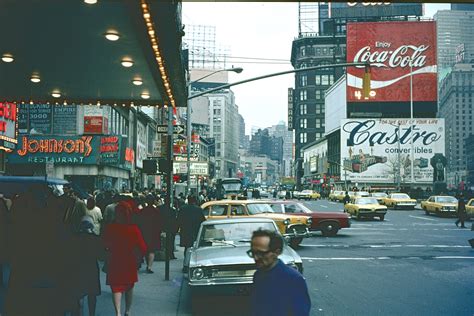 1970 - 1972 MOD BARBIE LIVELY LIVIN HOUSE … - muktibox.com