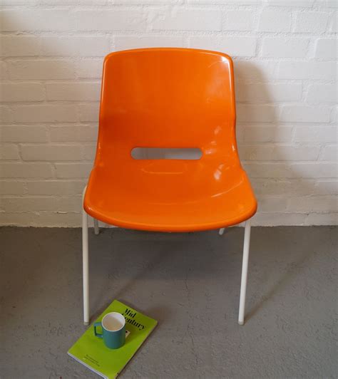 1970s Plastic Chair - Etsy