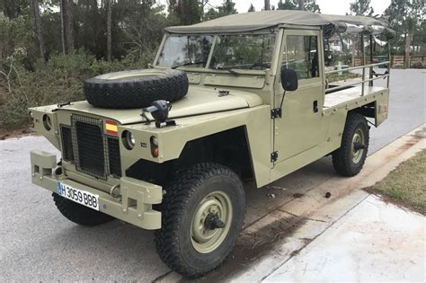 1971 Land Rover Santana Series III 109 Militar - classic