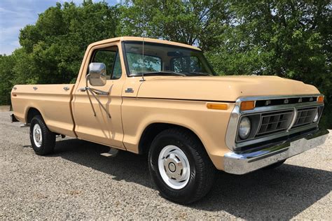 1977 ford f150 for sale craigslist. 1977 ford f-150. fuel: gas. odometer: 8888888. title status: clean. transmission: automatic. Ford f 150 77 automatic v/8 302 long bed runs good Mexican title inf call 595) 304-25 nine five rims 20". do NOT contact me with unsolicited services or offers. post id: 7660237368. 