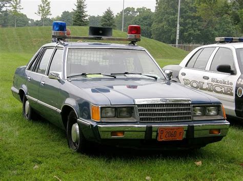 1984-1985 Ford LTD Police Package - Code 3 Garage