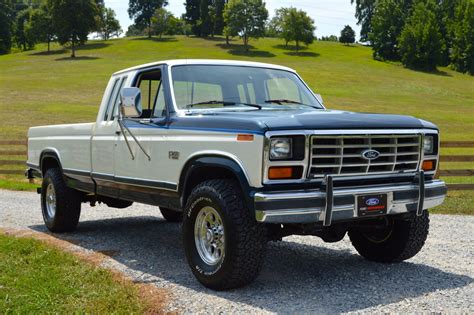 1986 ford f150 xlt lariat owners manual. - John deere 800 self propelled windrower parts catalog book manual pc 1260.