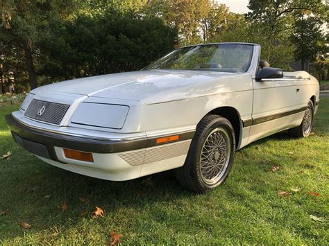 1989 Chrysler lebaron - cars & trucks - by owner - vehicle...