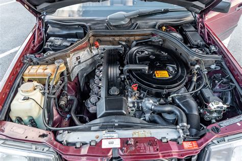 1989 mercedes 300e. 0L 3.  This electronic control unit manages engine ...