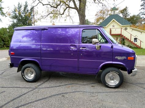 1989 Minivan