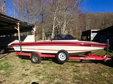 1989 Supra COMP ts6M ski boat. Time-capsule excellent condition pampered during entire 23 years owned by me, this boat has been seldom used, only in AZ lake water, and stored in my garage. Just bought a third car, so boat must go. Powered by [original] PCM 351ci Ford-block V-8 with less than 750 original hours.. 