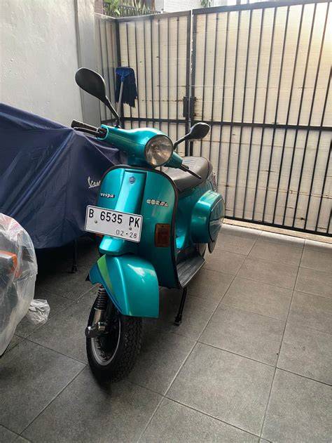 1993 A.P.C Motor Company Vespa - Motorcycles & Scooters - raincitystudios.com