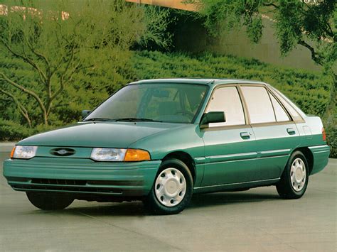 1995 ford escort sedan