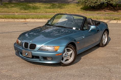 1996 BMW Z3 1.9 (man. 5) - Automobile-Catalog