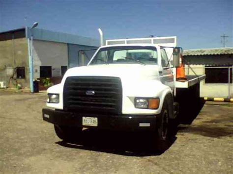 1997 Ford 7000 Farmzilla