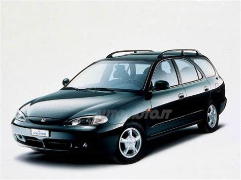 1998 hyundai lantra sports wagon workshop manual. - The low fat fast food guide by jamie pope.