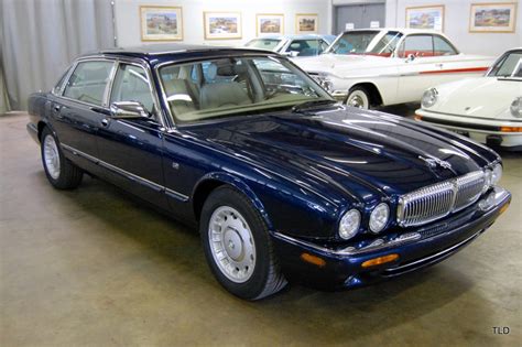 1998 jaguar xj8 vanden plas owners manual. - Constitucion de la nacion argentina comentada y concordada.