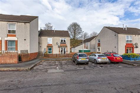 1a Lanton Place, Hawick TD9 7QL 3 bed ground floor flat for sale