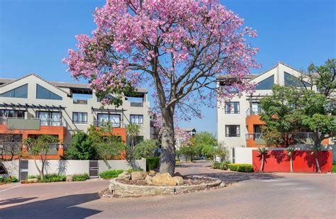 2 Bedroom Apartment / flat to rent in Pineslopes - Sandton