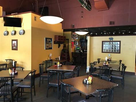 2 Fat Guys, Hockessin