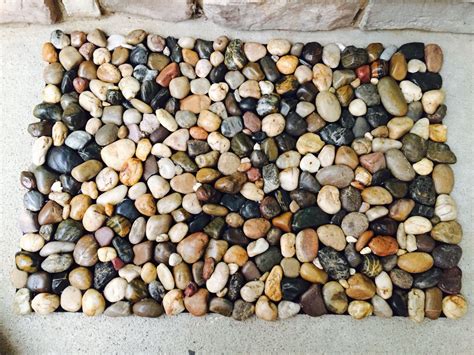 2 Home Decor DIY River Rock Floor Mats - Gotta …