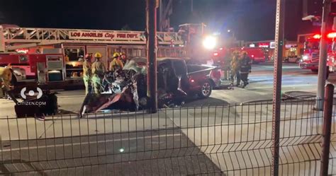 2 L.A. paramedics among 4 hurt in violent collision 