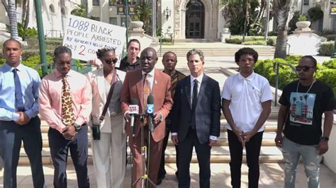 2 LAPD officers claim they were racially profiled in Beverly Hills; attorneys plan to expand class action lawsuit