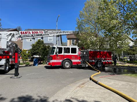 2 Santa Rosa houses torched by fire, $270K in damage caused