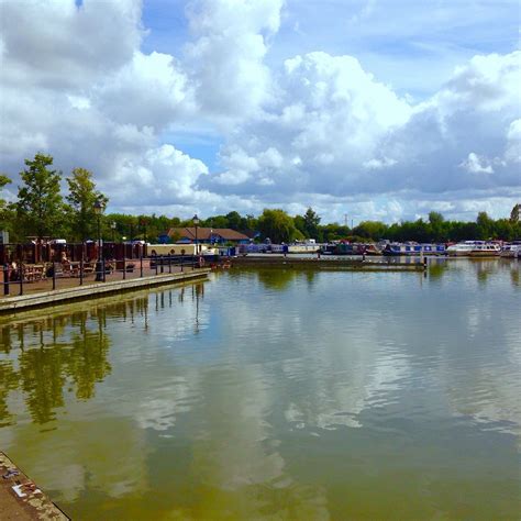 2 The Lakeside Barton Marina Barton Turn Barton Under Needwood Burton …