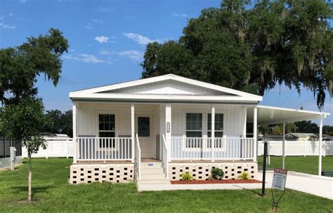 1 Bedroom. 2 Bedrooms. 3 Bedrooms. 4+ Bedrooms. Triple Wide. Find your manufactured home among 17 Single Wide houses with 2 Bedrooms for sale from $30k to $150k. The Homes Direct - #1 Retailer in 6 states. . 
