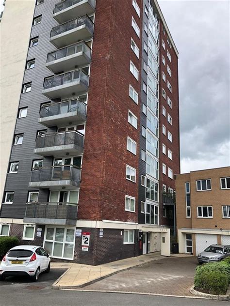 2 bed flat for sale in Lakeside Rise, Blackley, Manchester M9