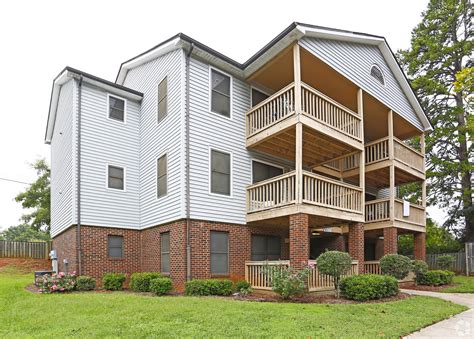 Search 2,303 Apartments For Rent with 2 Bedroom in Charlotte, North Carolina. Explore rentals by neighborhoods, schools, local guides and more on Trulia! Buy. Charlotte. ... NOVEL University Place by Crescent Communities, Charlotte, NC 28262. Check Availability. PET FRIENDLY. $2,382/mo. 2bd. 2ba. 5315 Waters Edge Village Dr #2402 .... 