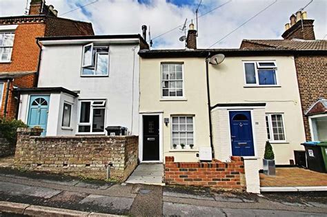 2 bedroom terraced house for sale in Victoria Road, …